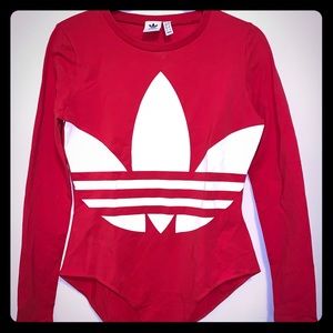 Adidas red bodysuit long sleeve - Large